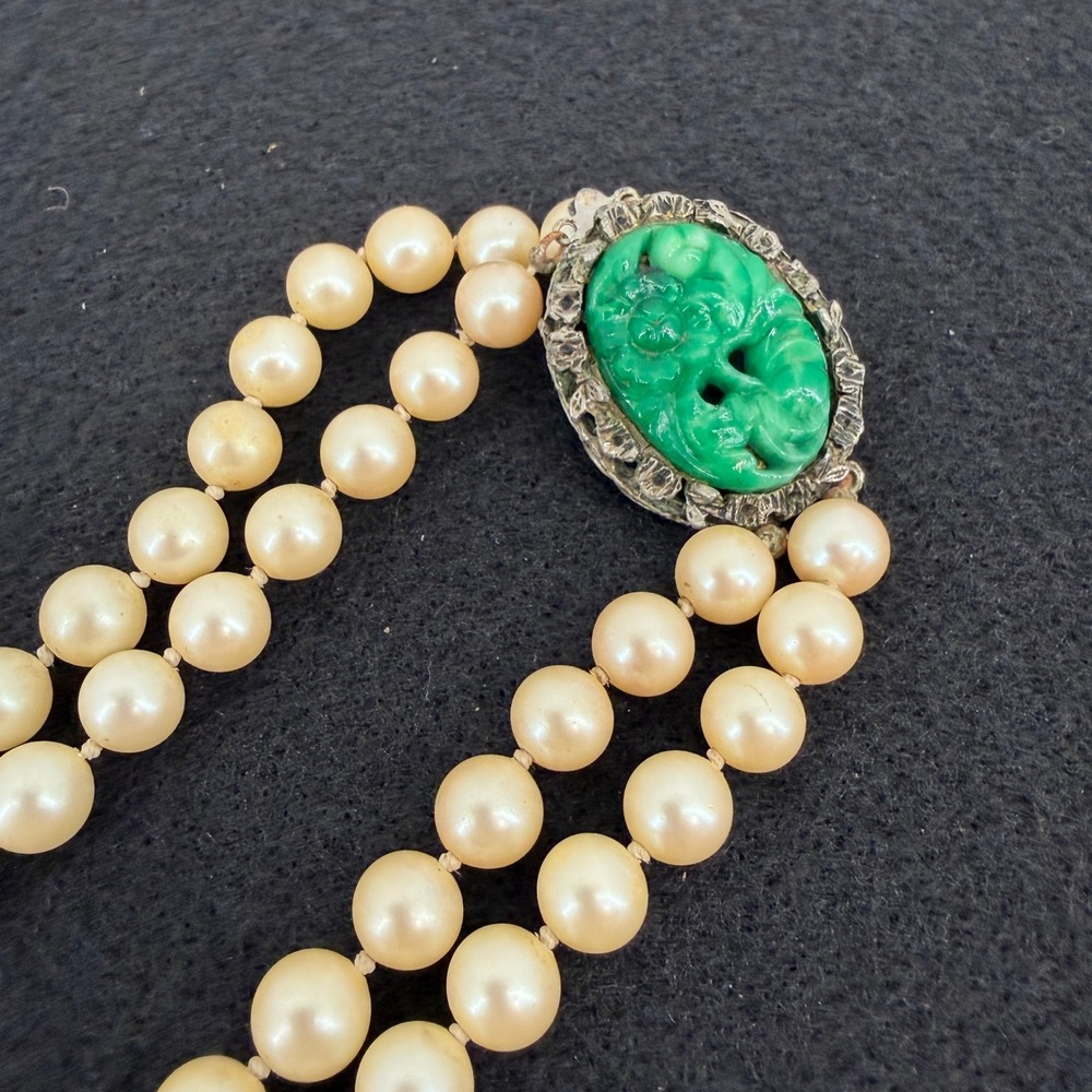 Vintage Double Strand Faux Pearl Necklace Green Floral Carved Pendant Clasp